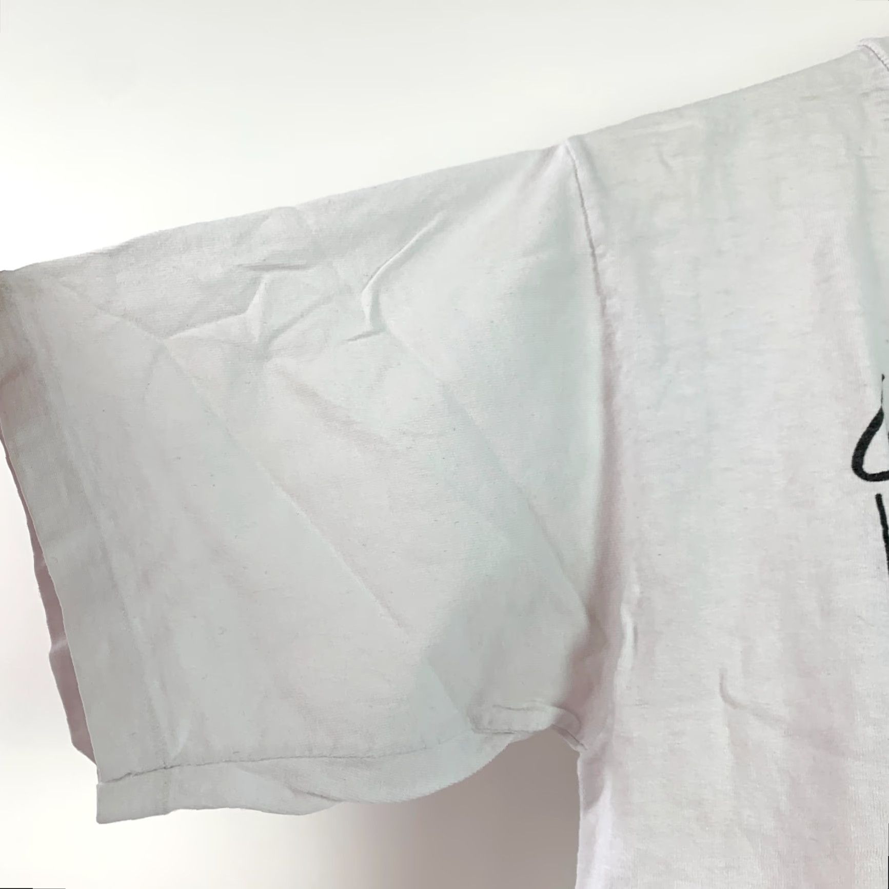 Vintage VINTAGE Gravity Graphics T-Shirt White Crew Neck Short Sleeve L Charleston Spoleto Music Graphic Print Unisex Adults Mens Womens Size US L / EU 52-54 / 3 - 2 Thumbnail