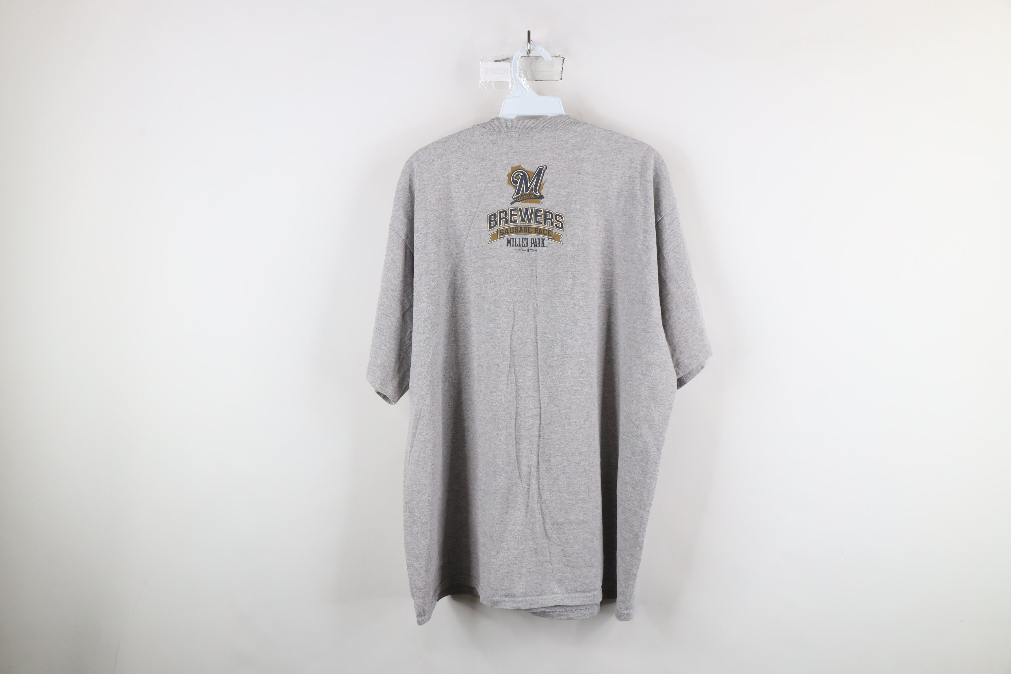 Vintage Vintage Y2K Brewers Baseball Sausage Race T-Shirt Gray Size US XXL / EU 58 / 5 - 13 Thumbnail