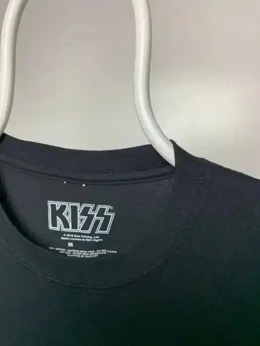 Band Tees Kiss T-shirt vintage rock tee lamba 67 rare band tee Medium Size US M / EU 48-50 / 2 - 3 Thumbnail