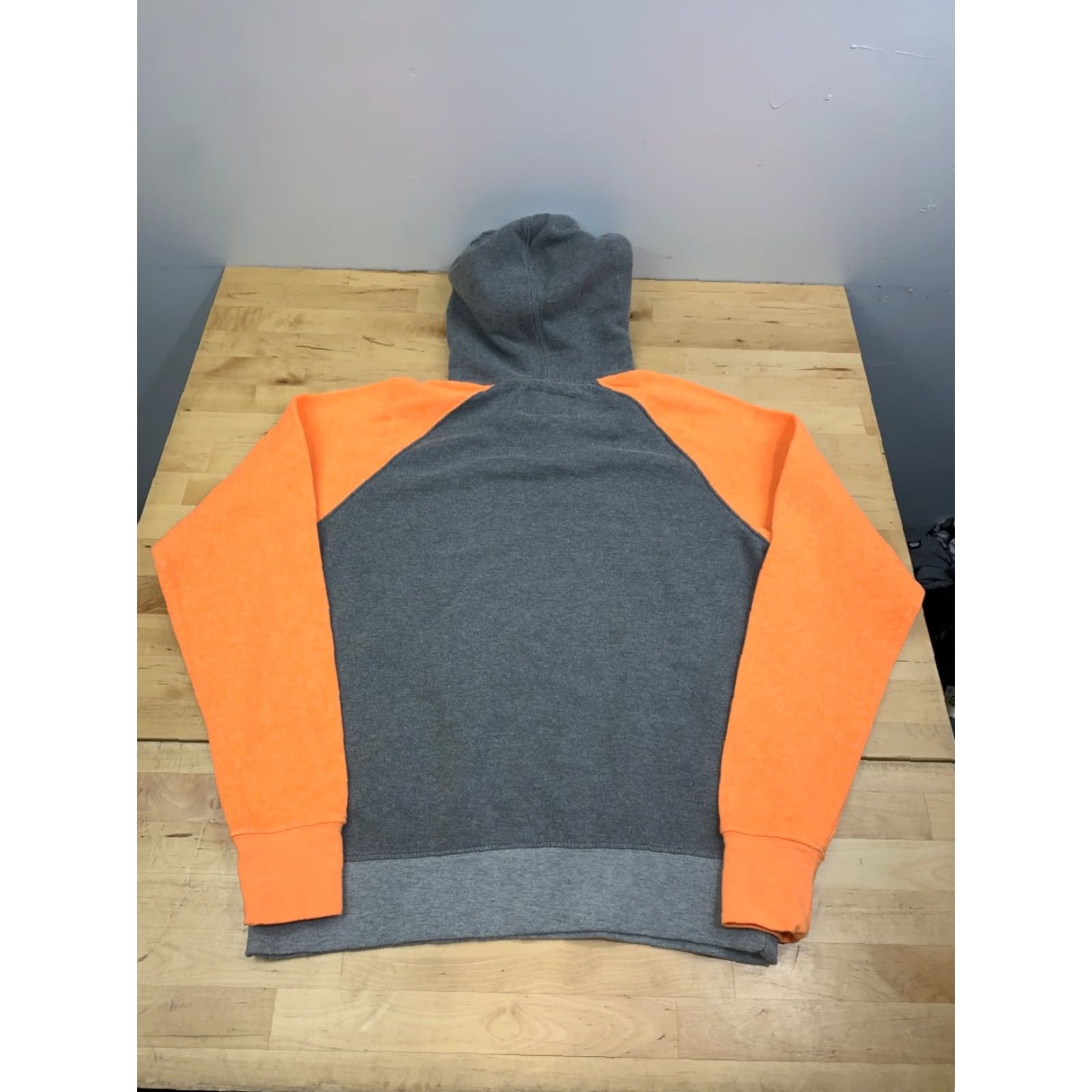 Billabong Billabong Hoodie Mens S Gray 2 Tone Pullover Beach Surf Size US S / EU 44-46 / 1 - 7 Thumbnail