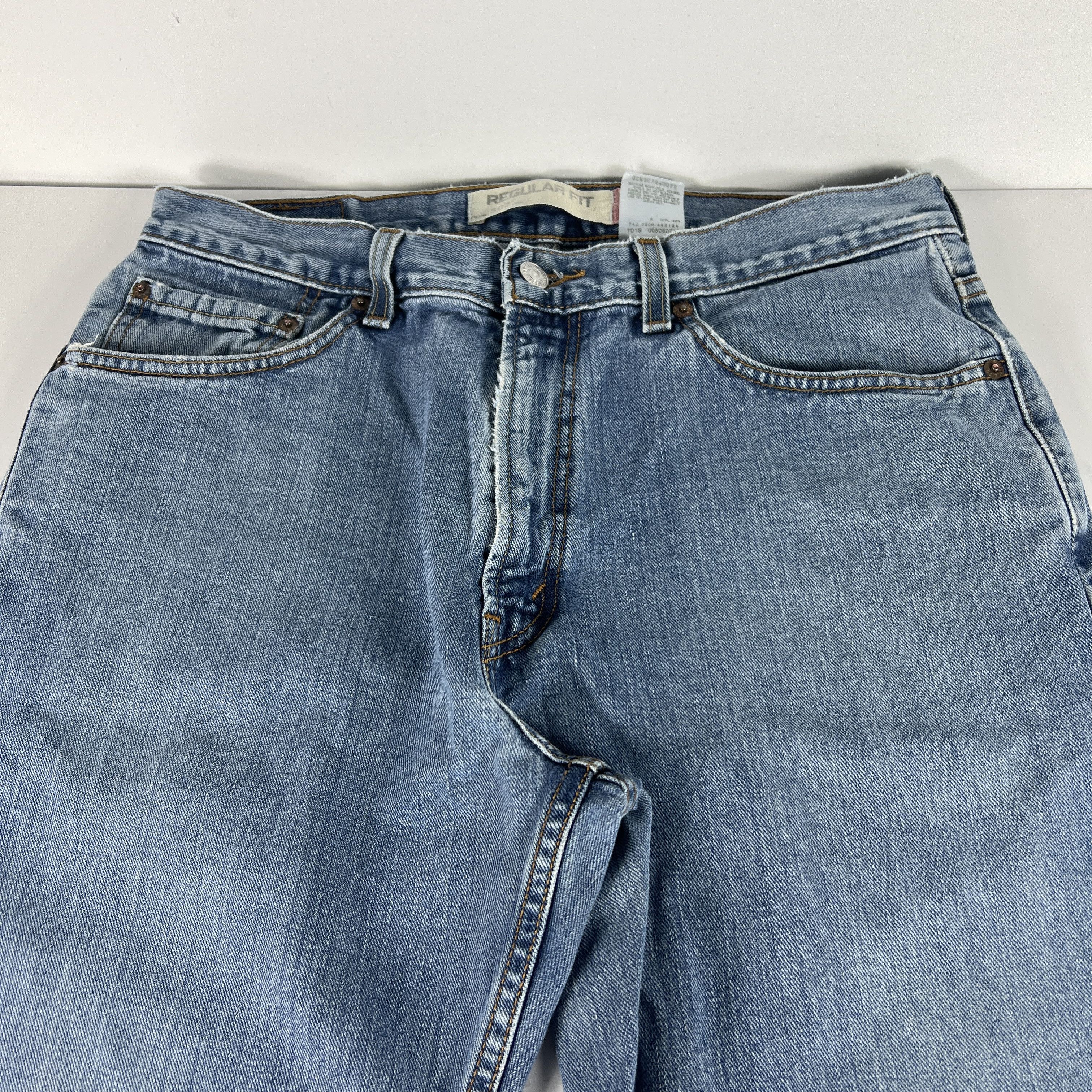 Levi's × Vintage Y2K Levi's Jeans 505 Straight Blue Faded Cotton Denim Size US 33 - 4 Thumbnail