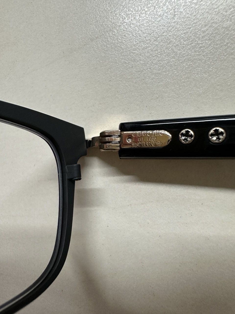 Chrome Hearts Chrome Hearts YOU'RE LATE BK/GP Cross Glasses Frame Size ONE SIZE - 7 Thumbnail