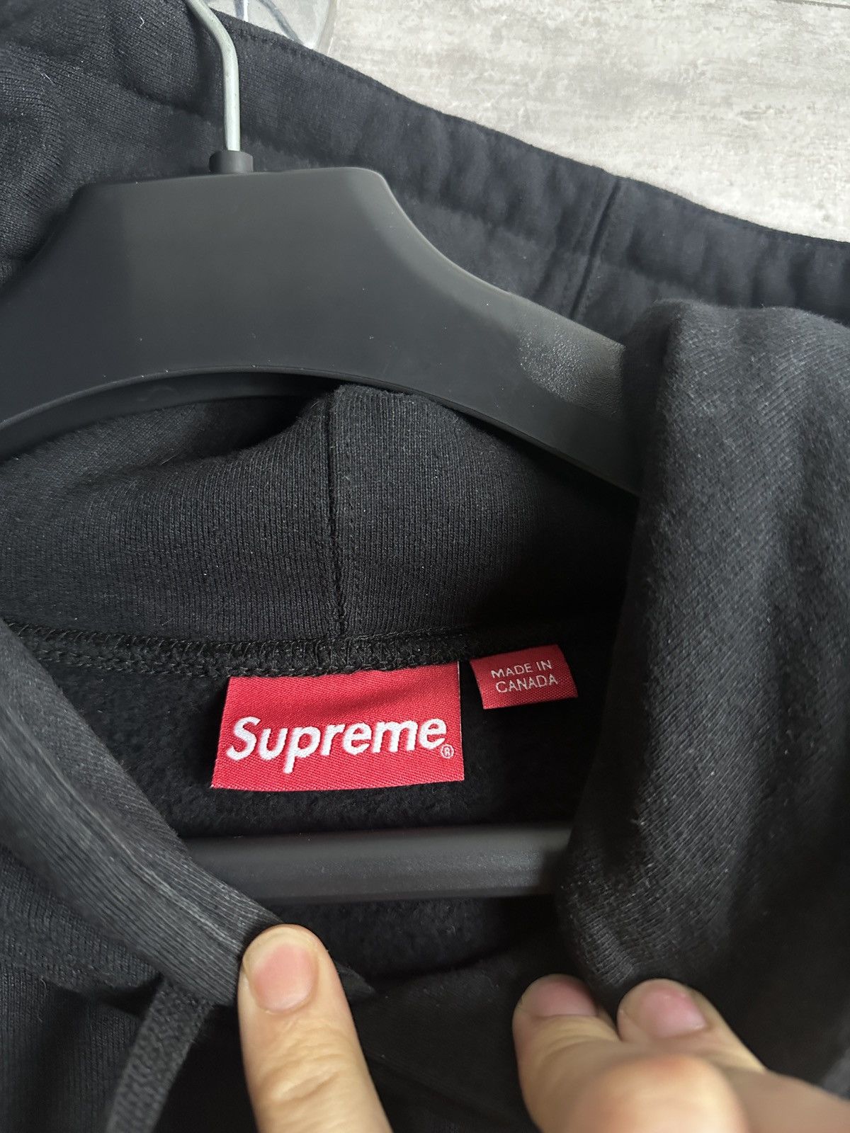 Supreme Supreme Hoodie Size US L / EU 52-54 / 3 - 4 Thumbnail