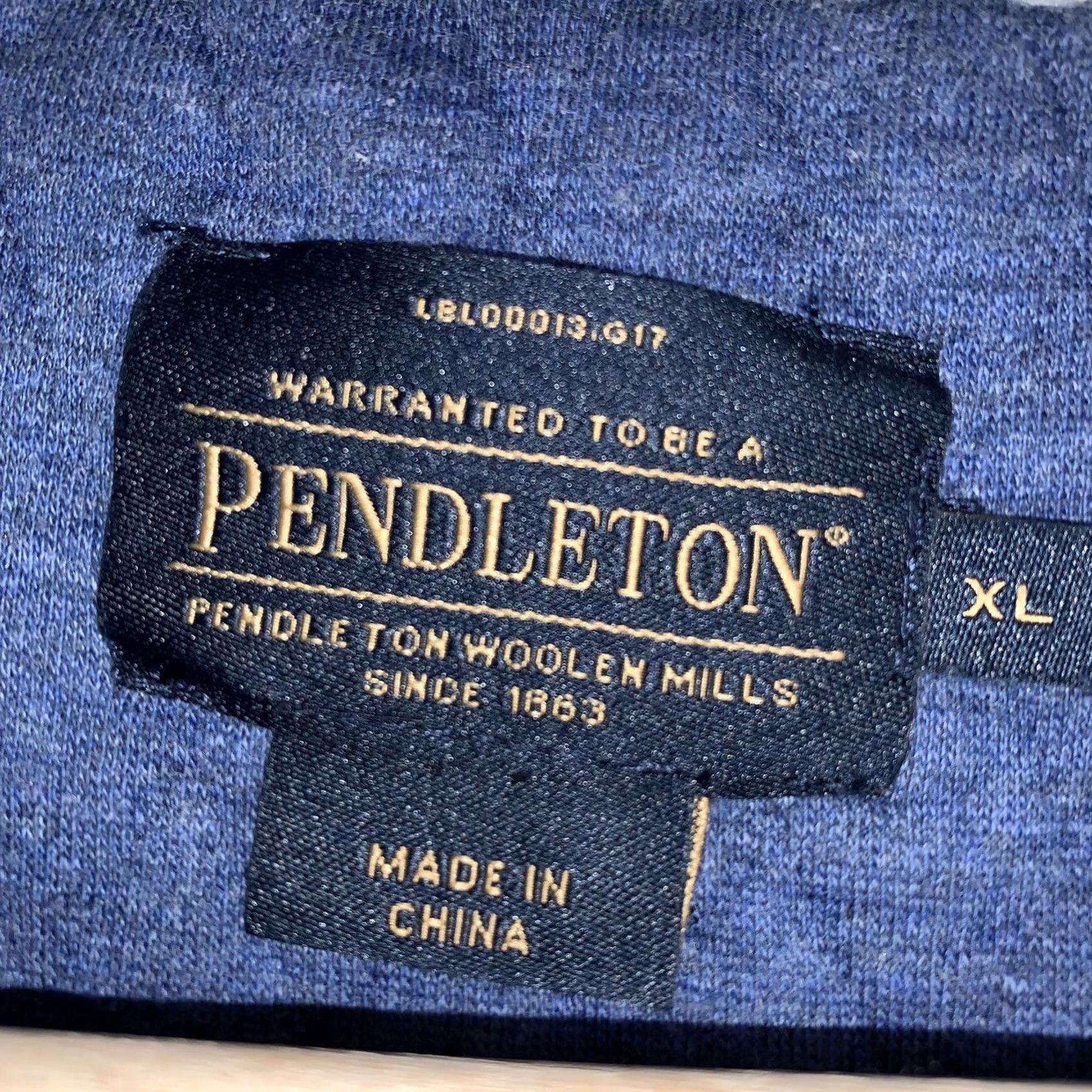 Pendleton Pendleton Quilted Blue Pullover 1/4 Zip Pocket Long Sleeve Size XL Size US XL / EU 56 / 4 - 5 Thumbnail