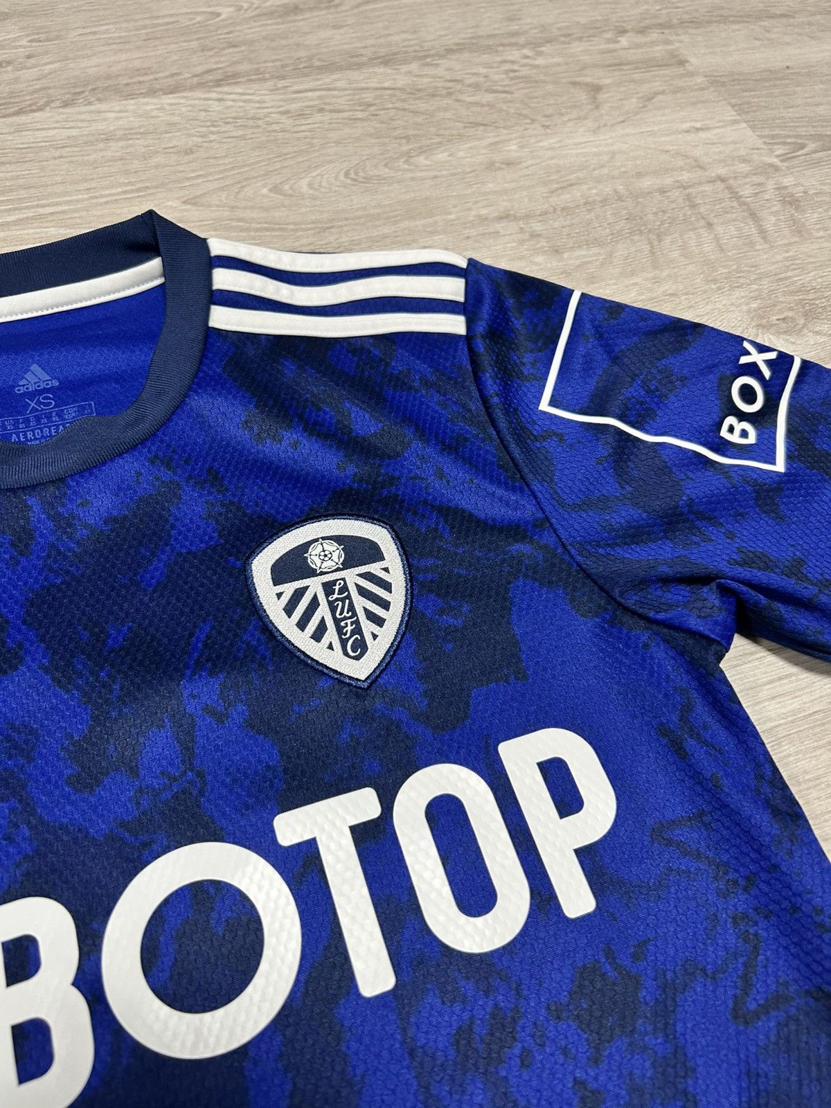 Adidas Adidas Jersey FC Leeds United #23 PHILLIPS size S 2021 away Size US S / EU 44-46 / 1 - 9 Thumbnail