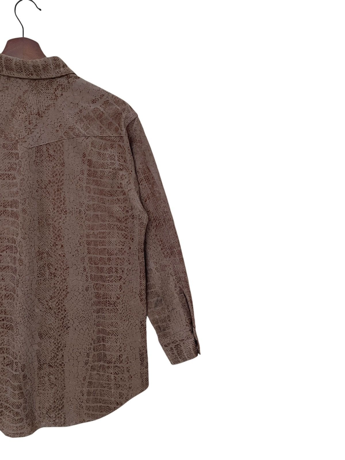 If Six Was Nine × Japanese Brand × Vintage Vintage Brand Out of Curiosity Snake Skin Shirt 1990s Size US M / EU 48-50 / 2 - 8 Thumbnail