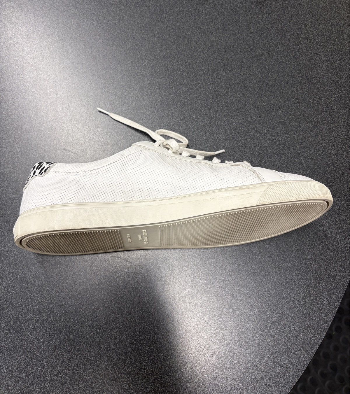 Saint Laurent Paris SAINT LAURENT YSL CLASSIC COURT SL/10 PERFORATED SNEAKERS Size US 11.5 / EU 44-45 - 6 Thumbnail