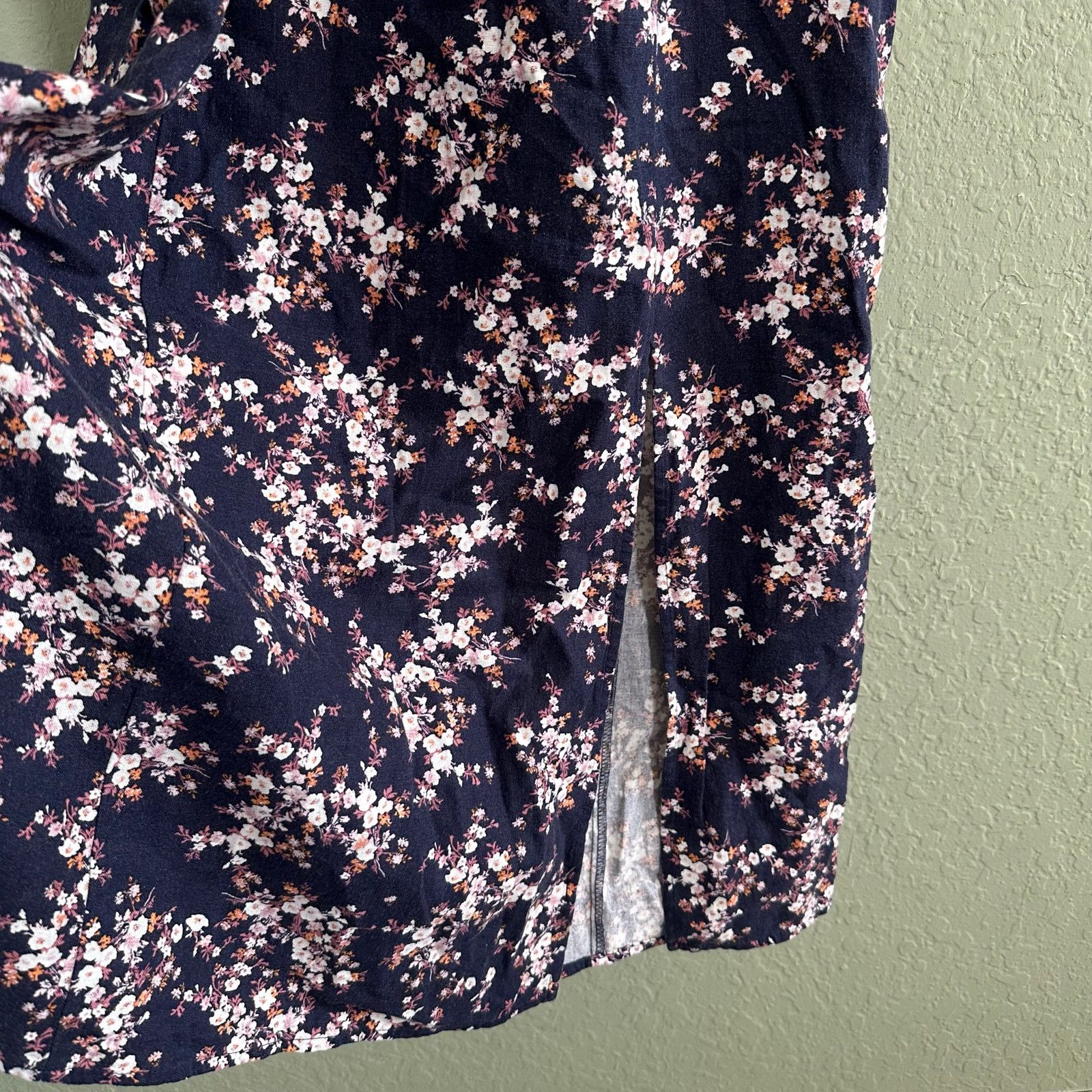 Old Navy Old Navy Sleeveless Linen-Blend Maxi Shift Dress Size M Size M / US 6-8 / IT 42-44 - 6 Thumbnail