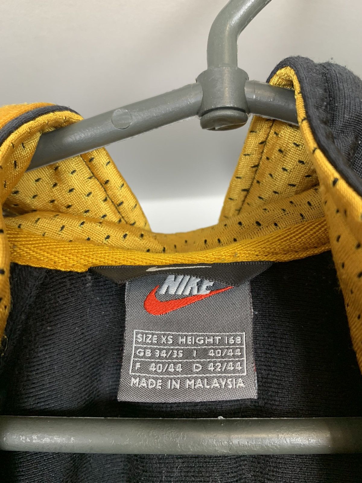 Vintage Vintage Nike Big Logo Zip Hoodie Size US XS / EU 42 / 0 - 4 Thumbnail