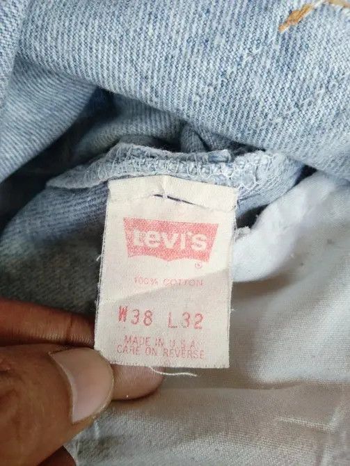 Levi's 90s Vintage Levis 501 Made In USA Distressed Jeans 36x30 Size US 36 / EU 52 - 12 Thumbnail
