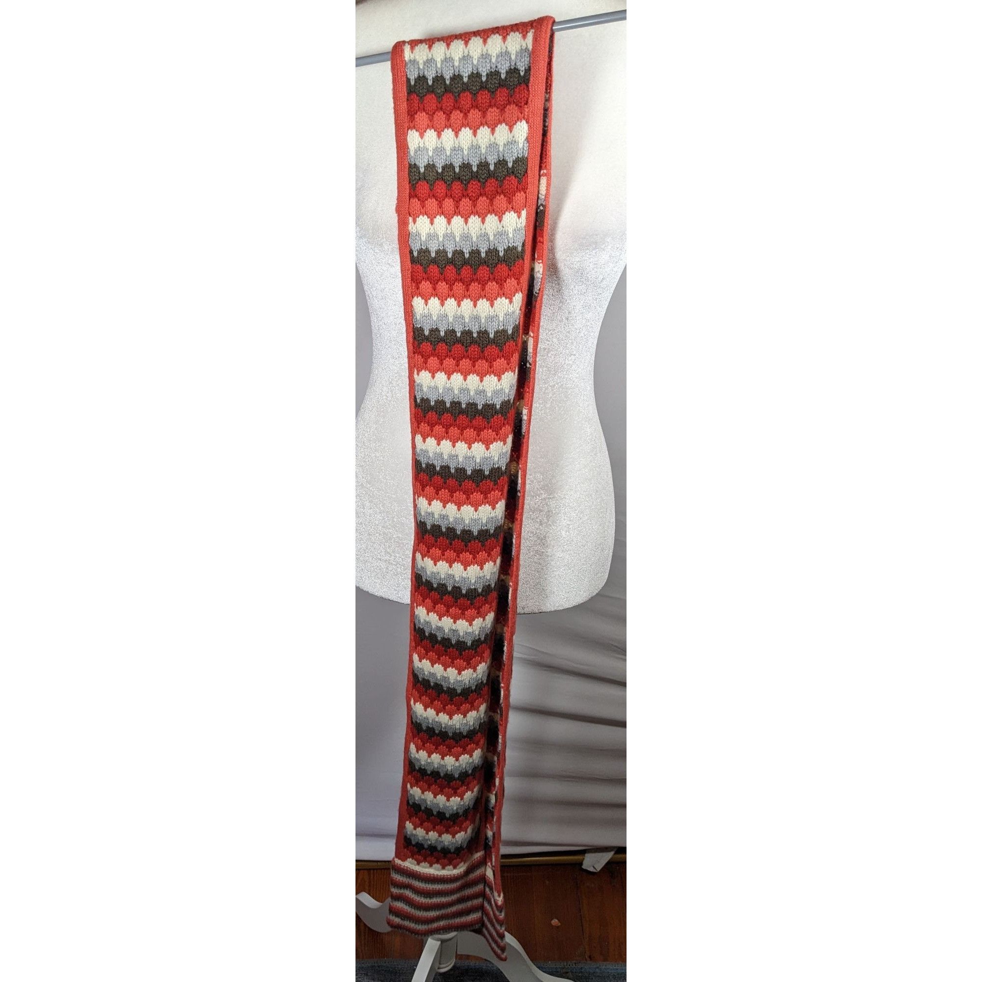 Other Retro Nostalgic Red Orange And Grey Striped Fish Scale Scarf Size ONE SIZE - 6 Thumbnail