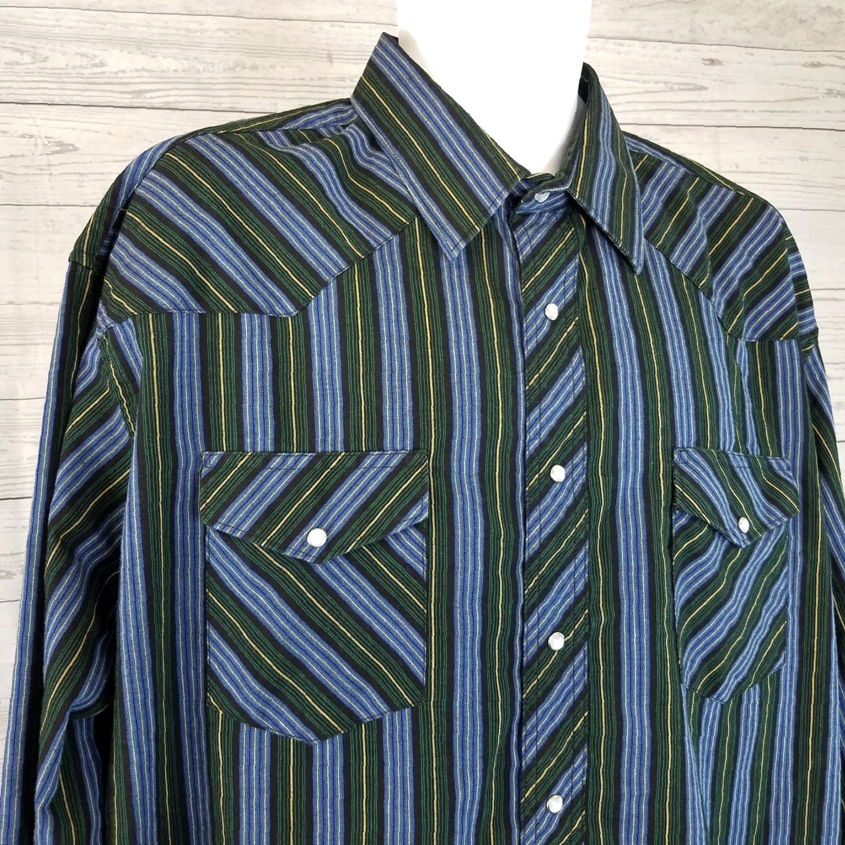 Wrangler Wrangler Mens Pearl Snap Shirt Sz 18 Green Blue Striped Long Sleeve Cotton Blend Shirt Mens 18 Green Striped Western Wrangler Pearl Snap Shirt Size US XXL / EU 58 / 5 - 2 Thumbnail
