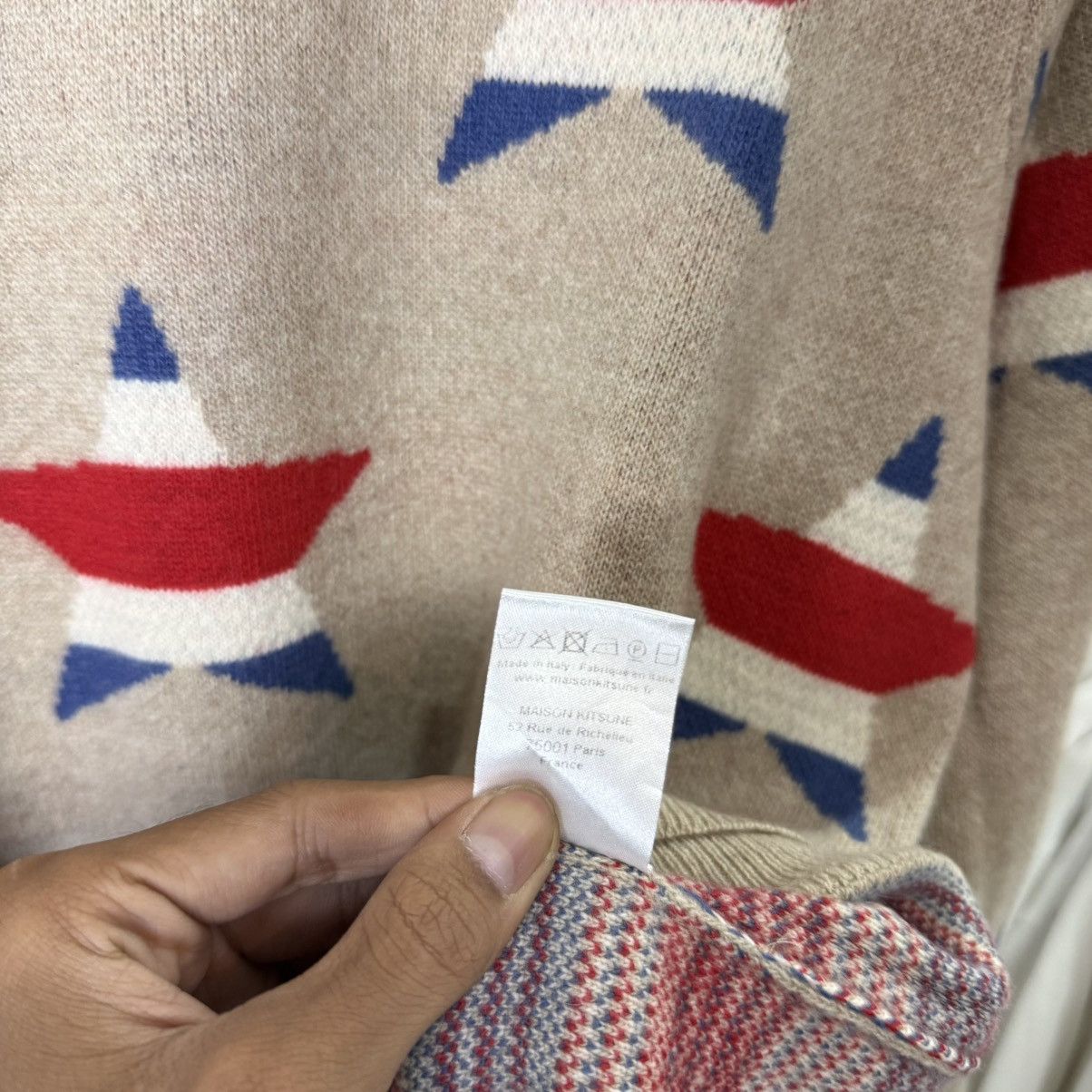 Maison Kitsune Maison Kitsune all over stars wool sweatknit Size US M / EU 48-50 / 2 - 6 Thumbnail