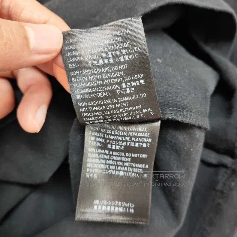 Balenciaga Balenciaga Black Short Sleeve T-Shirt Size L Size US L / EU 52-54 / 3 - 6 Thumbnail