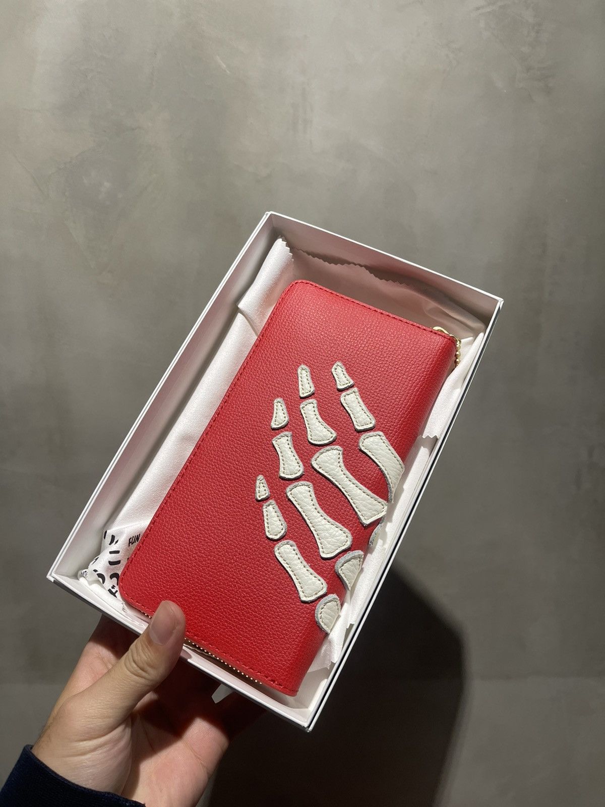 Kapital Kapital Bone Hand Zip Long Wallet Red Size ONE SIZE - 1 Thumbnail