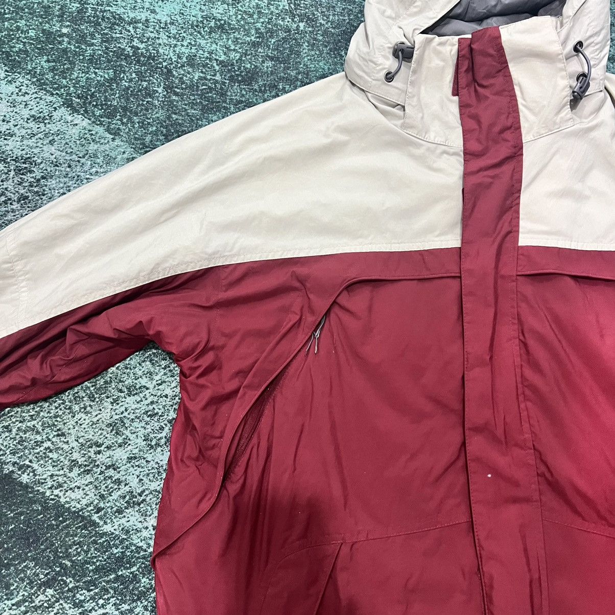 Nike ACG Vintage Nike ACG Stormfit Snowboarding Jacket Size XL Size US XL / EU 56 / 4 - 2 Thumbnail
