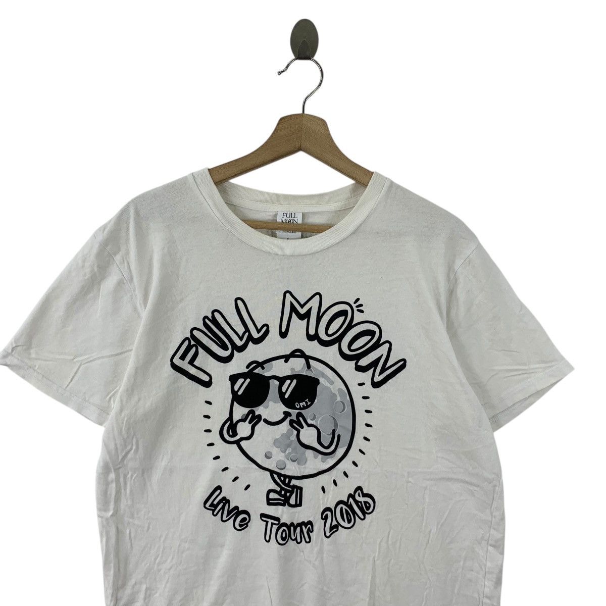 Vintage HIROMI TOSAKA Full Moon Live Tour J Soul Brother Tee Shirt Size L / US 10 / IT 46 - 2 Thumbnail
