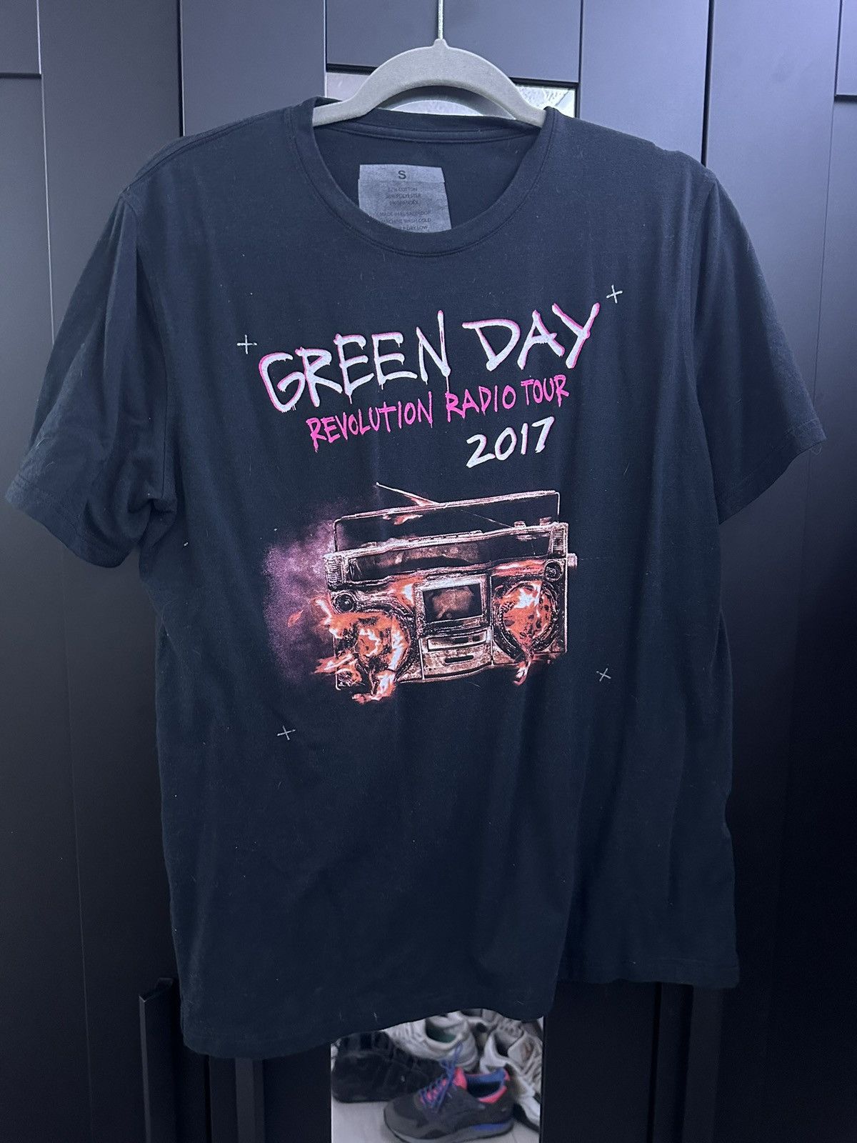 Vintage Green Day Revolution Radio Tour 2017 Tee Size US S / EU 44-46 / 1 - 1 Thumbnail
