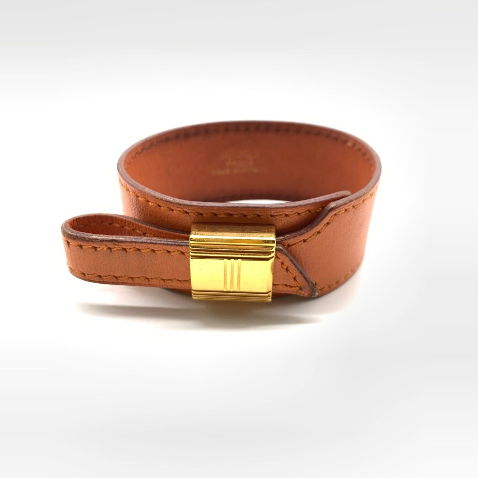 Hermes Hermes Artemis Bracelet, Orange Leather, □D Stamp, Women's HERMES Size ONE SIZE - 1 Thumbnail