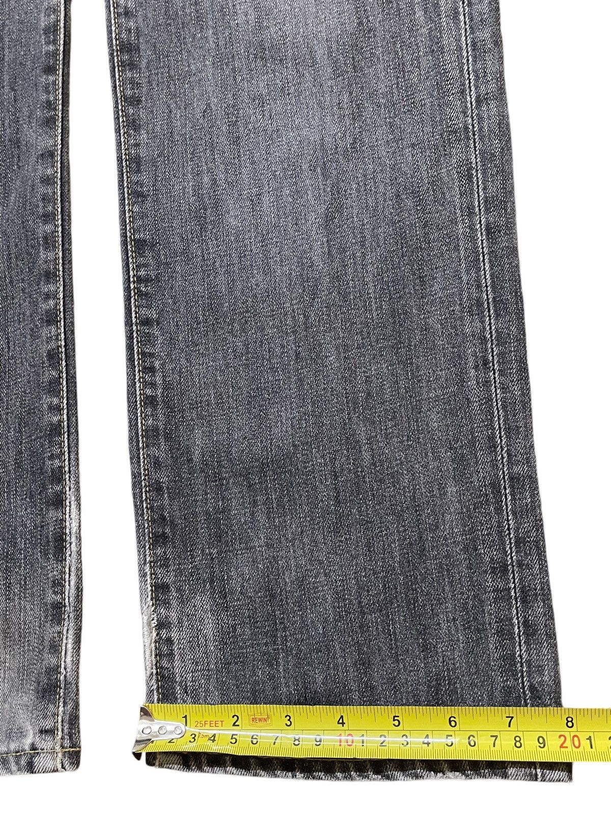 Uniqlo Vintage Y2K Japan Uniqlo Grey Faded Wash Style Straight Leg Size US 33 - 16 Thumbnail