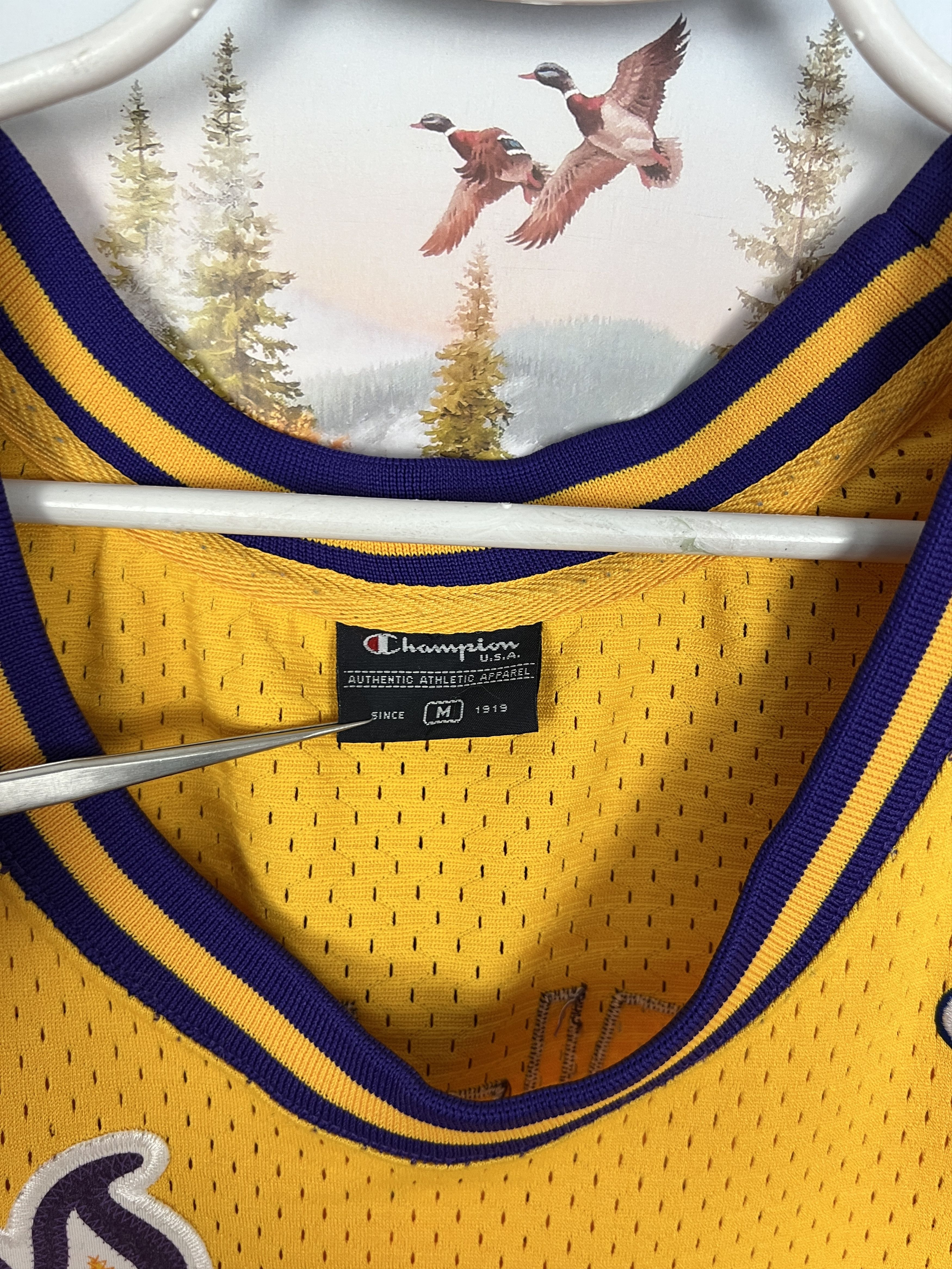 Champion Champion Europe KAREEM ABDUL-JABBAR Lakers Jersey Size US M / EU 48-50 / 2 - 6 Thumbnail