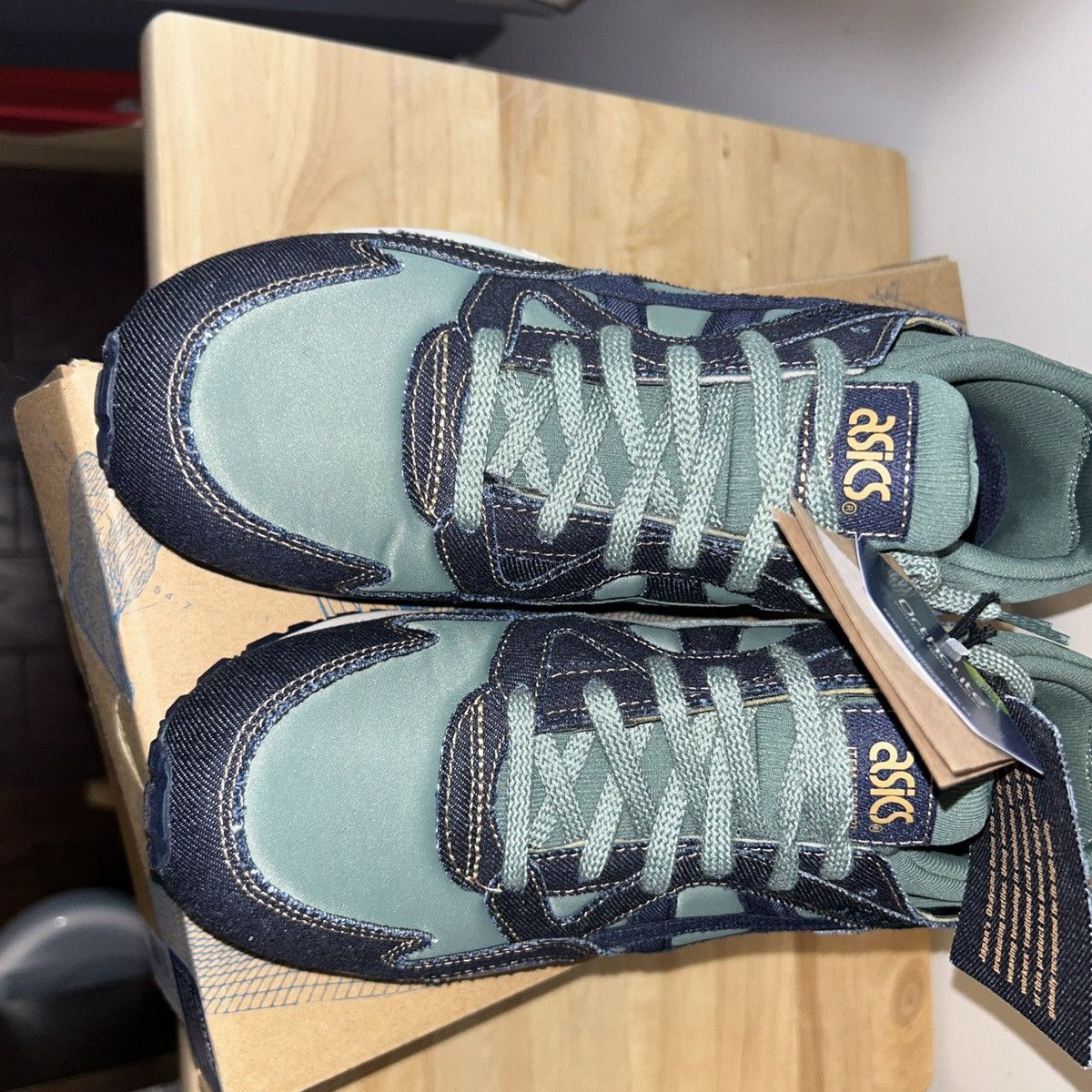 Asics Gel Lyte 5 Modern Patchwork Pack - Ivy-1201A823-400 Size 7.5 Size US 7.5 / EU 40-41 - 4 Thumbnail