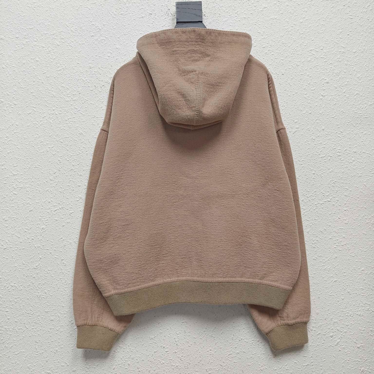 Louis Vuitton Louis Vuitton Reversible Cashmere Camel List Cashmere Hoodi Size US XL / EU 56 / 4 - 2 Thumbnail
