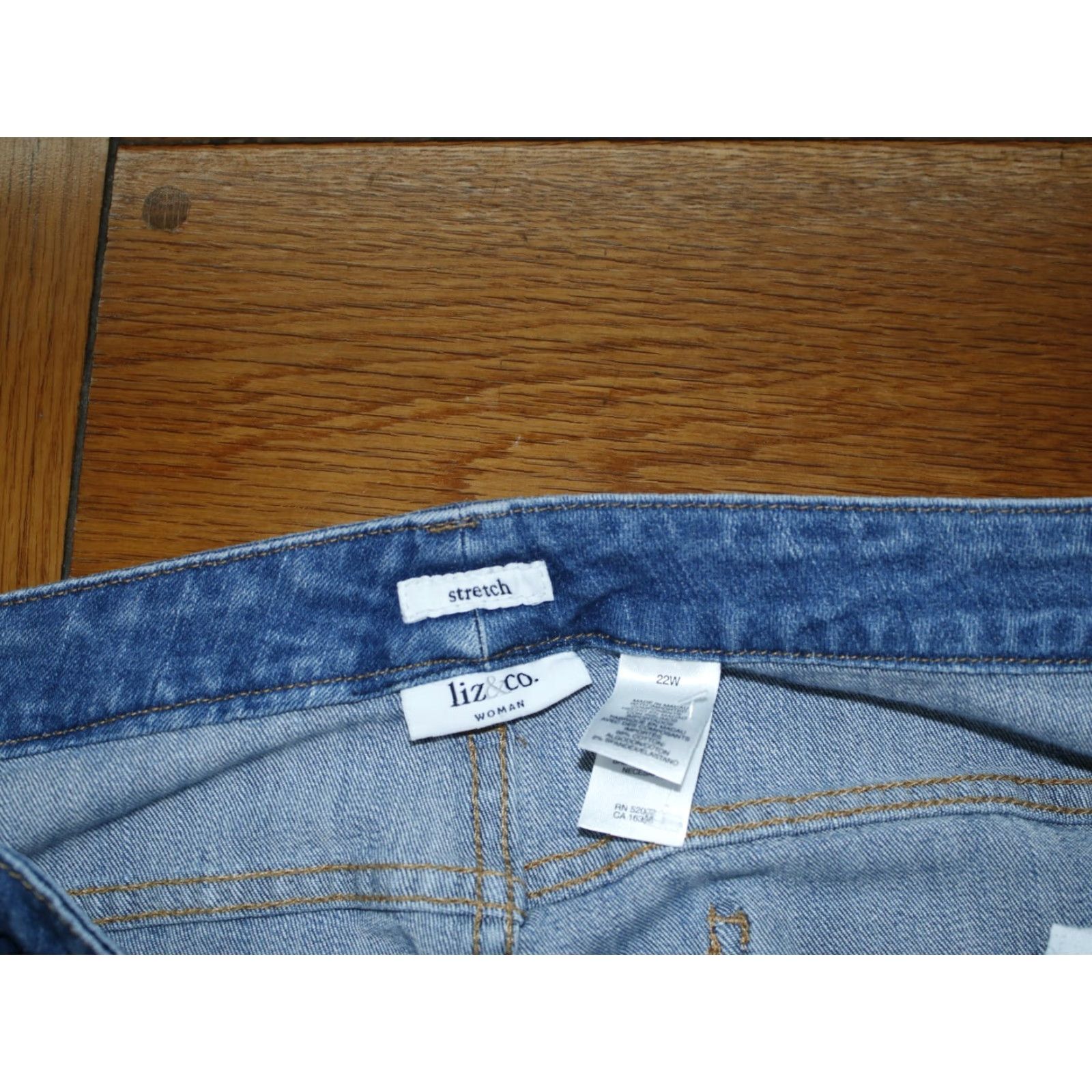 CO Liz & Co Plus Size Bootcut Jeans 12W High Rise Stretch Denim Blue 42X30 Womens Size 42" / US 20 - 7 Thumbnail