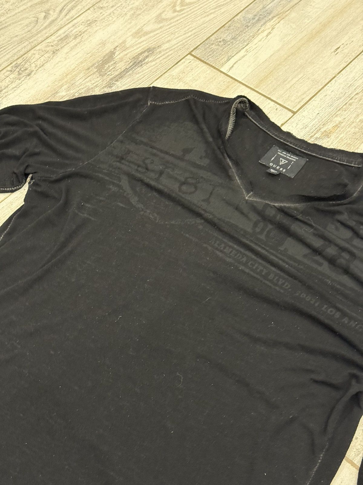 Guess Guess Archive Runway Mesh Top Size US L / EU 52-54 / 3 - 1 Thumbnail
