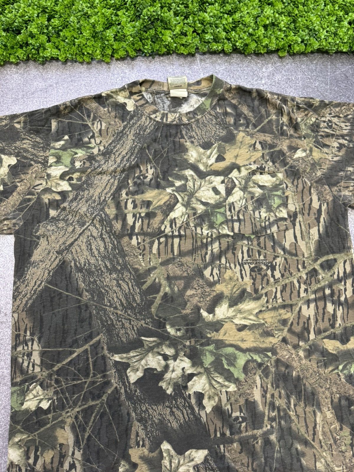 Mossy Oaks Vintage Real Tree Mossy Oak T Shirt Large Size US XL / EU 56 / 4 - 5 Thumbnail