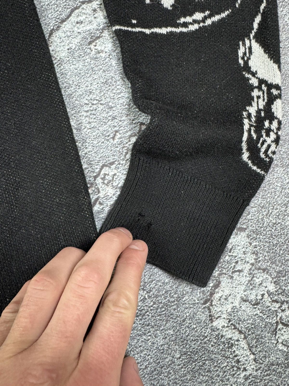 If Six Was Nine Colin's Skulls Knitted Sweater Size M Avant Garde Owens Size US M / EU 48-50 / 2 - 5 Thumbnail