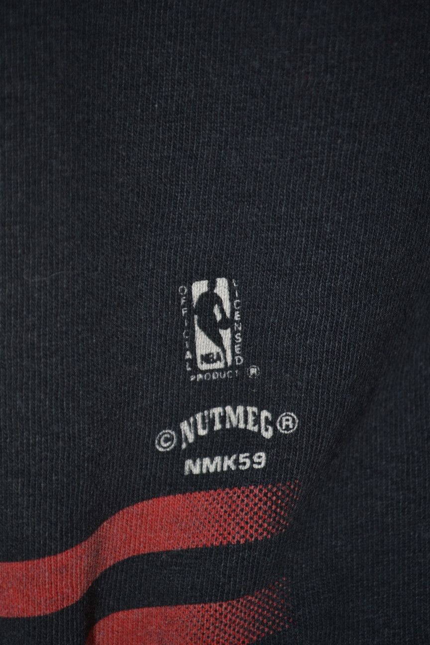 Nutmeg Vintage 1995 Chicago Bulls Nutmeg Mills USA NBA Jersey S Size US S / EU 44-46 / 1 - 9 Thumbnail