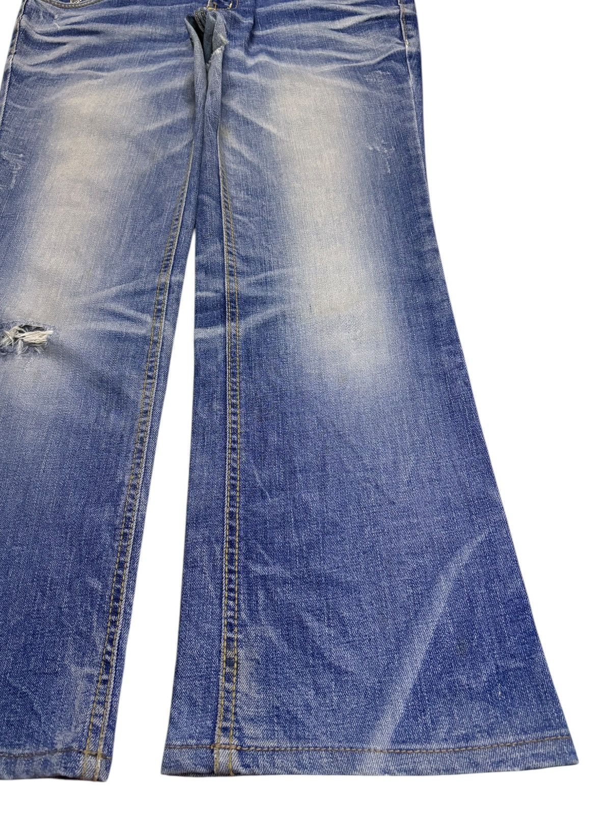 Hysteric Glamour × Japanese Brand Vintage Japanese Brand Mud Wash Distressed Flare Jeans Size 34" / US 12 / IT 48 - 7 Thumbnail