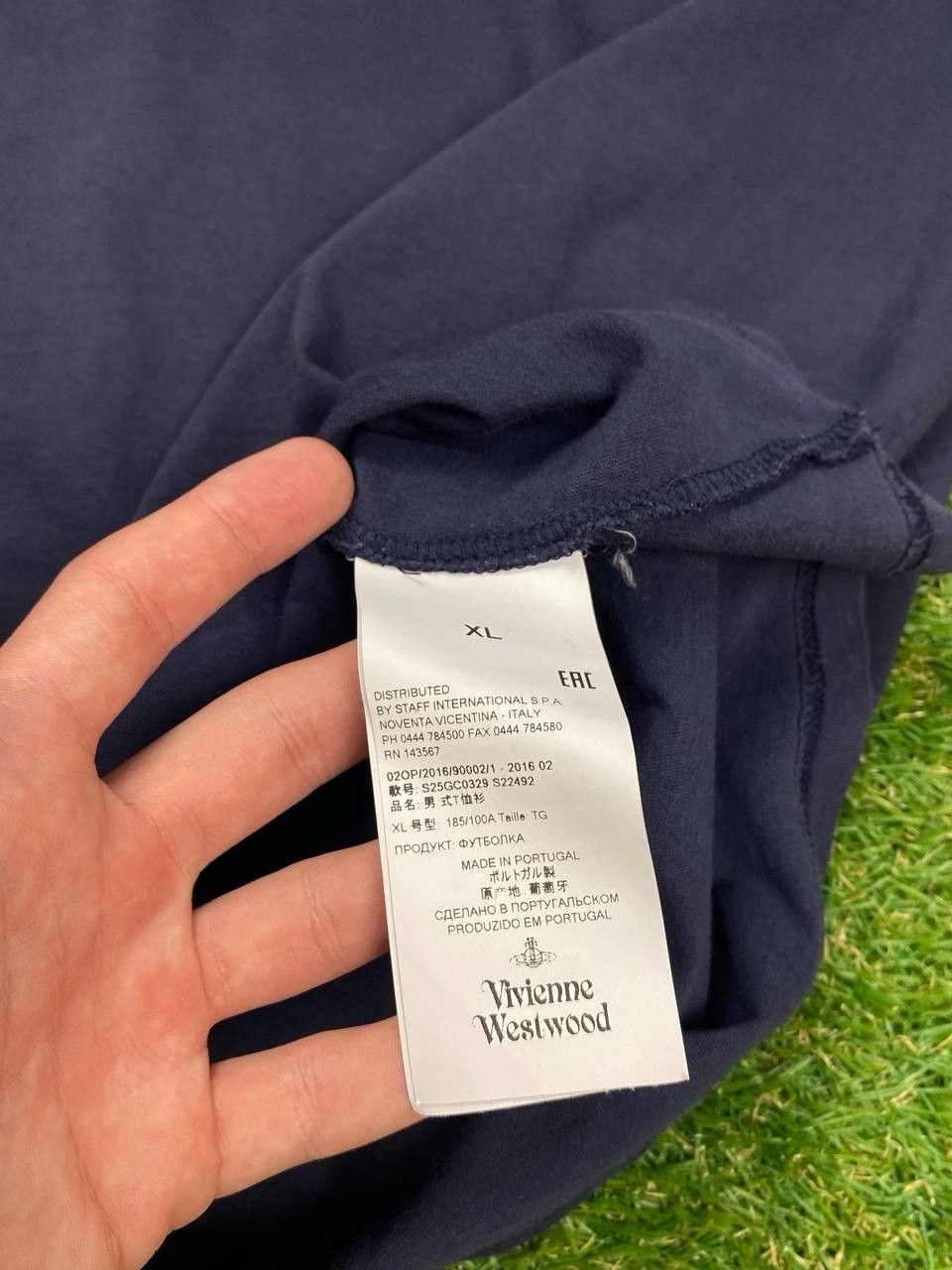 Vivienne Westwood Vivienne Westwood Small Logo Orb Classic Mens tee Size US XL / EU 56 / 4 - 7 Thumbnail