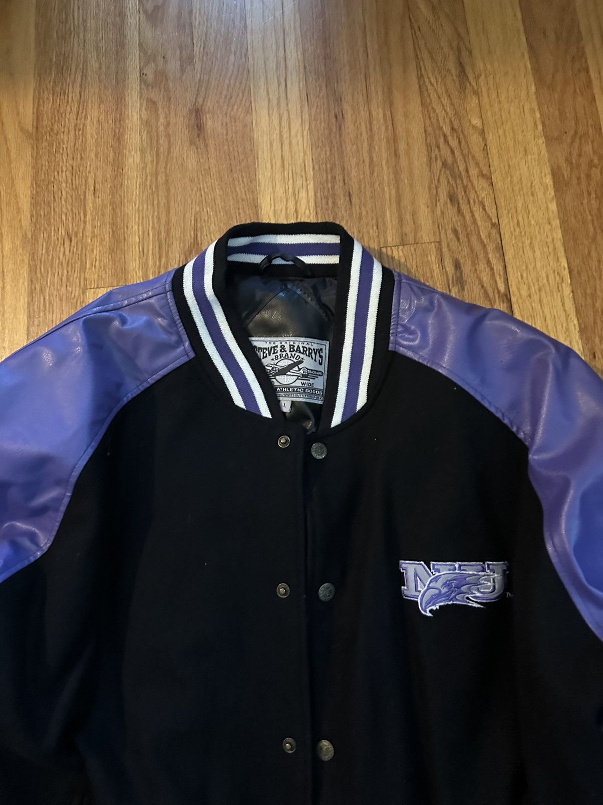 Vintage Vintage “Niagara University” Varsity Jacket Size US L / EU 52-54 / 3 - 3 Thumbnail