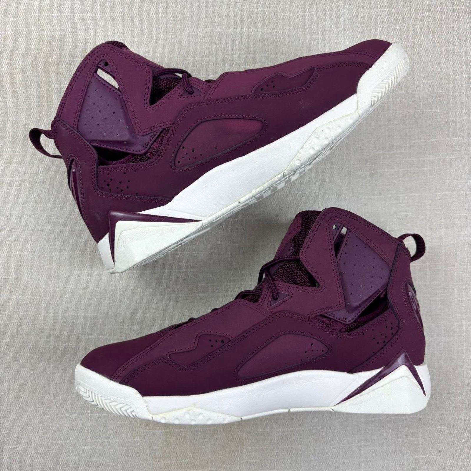 Jordan Brand 🍷 2018 Jordan True Flight “Bordeaux” 9M Size US 9 / EU 42 - 4 Thumbnail