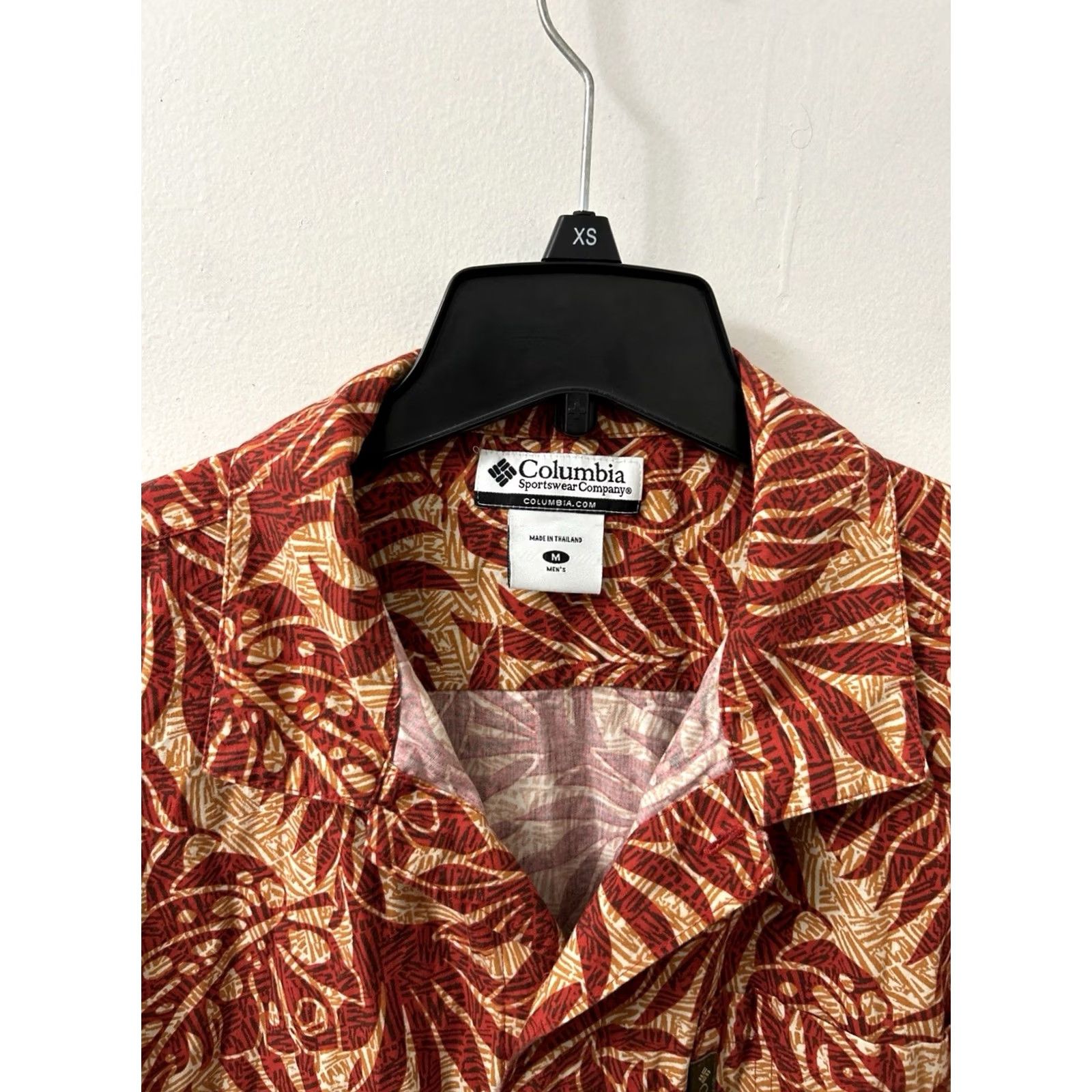 Vintage Columbia Shirt Mens Medium Red Orange Floral Hawaiian Button-Down Short Sleeve Size US M / EU 48-50 / 2 - 6 Thumbnail