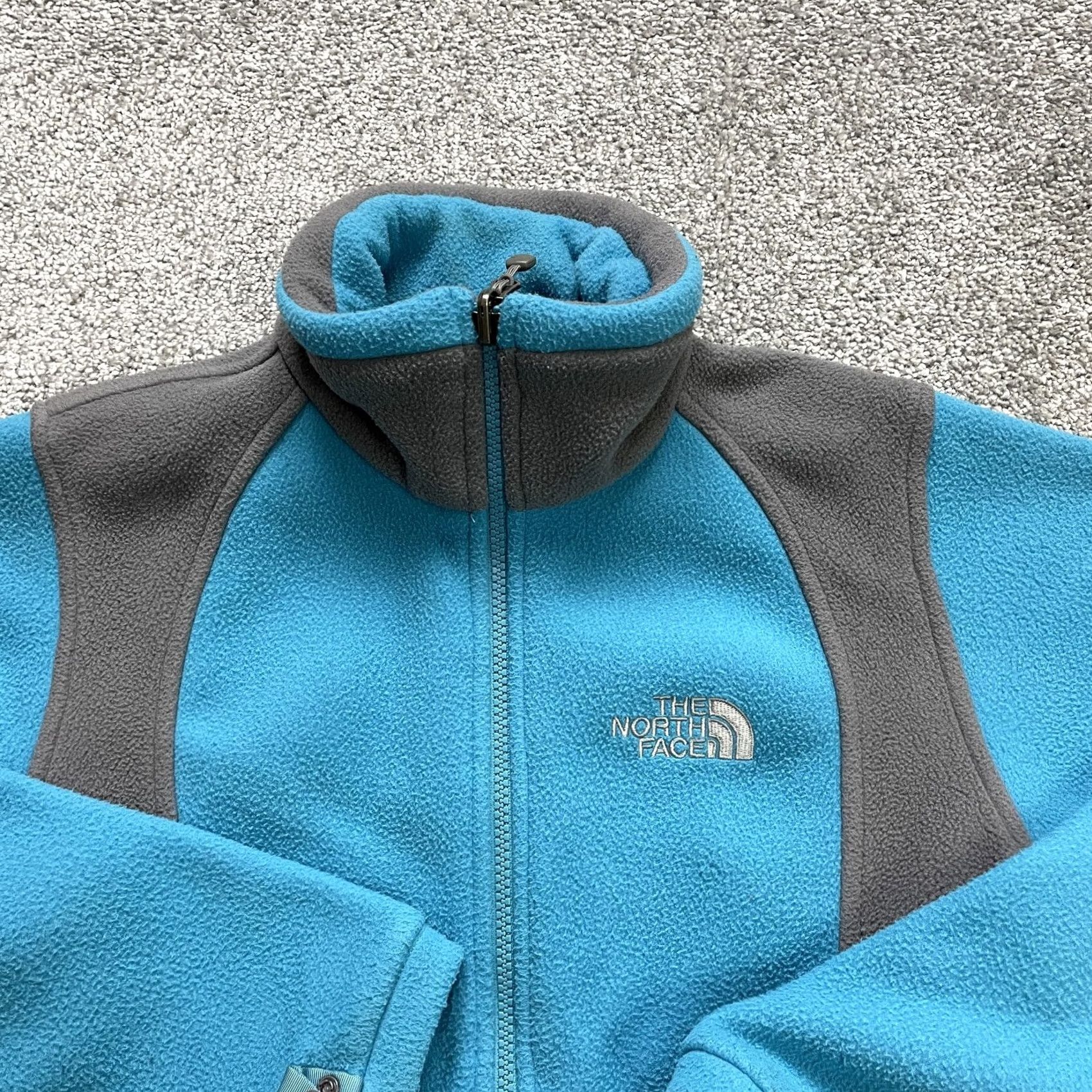 The North Face The North Face Jacket Womens XS Blue Full Zip Fleece Outdoor Pockets Small Logo Regular Fit Casual Outdoor Mens Girls Womens Size XS / US 0-2 / IT 36-38 - 2 Thumbnail