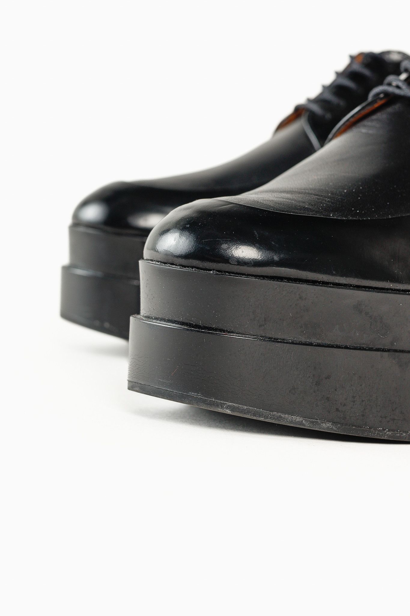 Robert Clergerie Robert Clergerie Lucie Black Patent Leather Platform Oxfords Size US 8.5 / IT 38.5 - 6 Thumbnail
