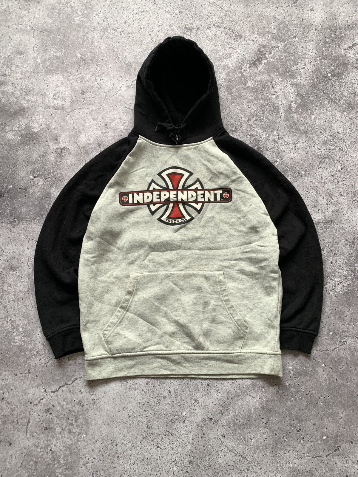 Independent Truck Co. 🔥VINTAGE 90s INDEPENDENT Y2K SKATE HOODIE Size US S / EU 44-46 / 1 - 1 Thumbnail