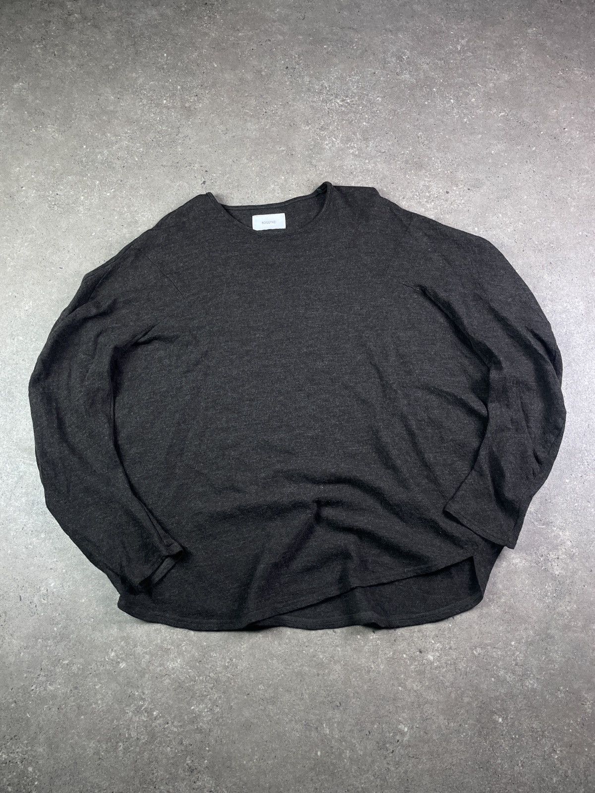 ROGGYKEI Vintage Roggykei Japanese Circle Wool Oversize Sweater Size US S / EU 44-46 / 1 - 1 Thumbnail