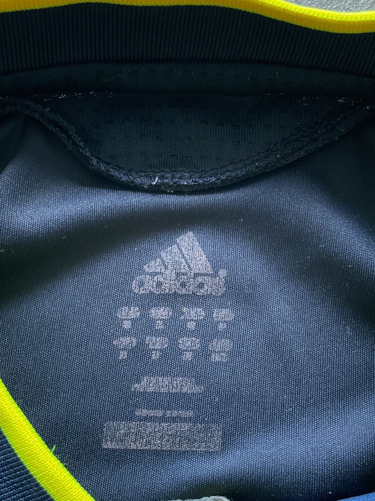 Adidas Chelsea FC 2009 2010 away adidas soccer jersey Size US M / EU 48-50 / 2 - 6 Thumbnail