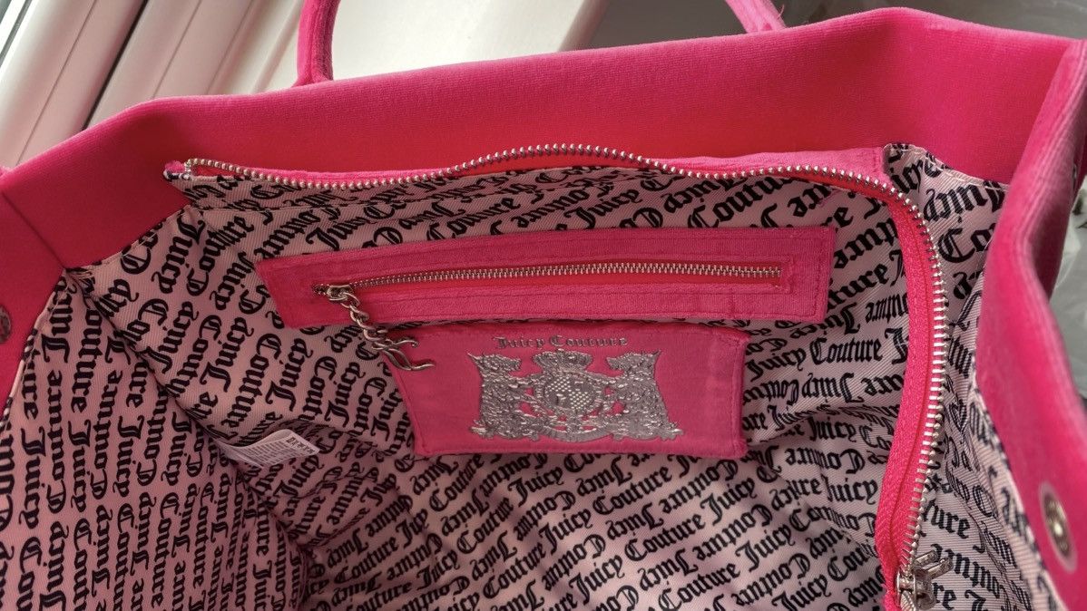 Juicy Couture Juicy Couture Iris Patch Velvet L. Shop Size ONE SIZE - 7 Thumbnail