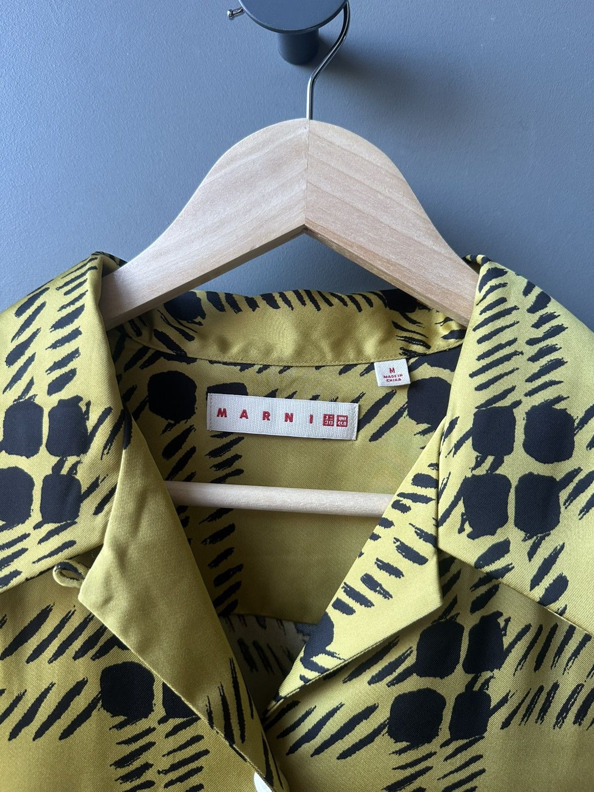 Marni Marni x Uniqlo Short Sleeve Shirt Size M Size M / US 6-8 / IT 42-44 - 3 Thumbnail