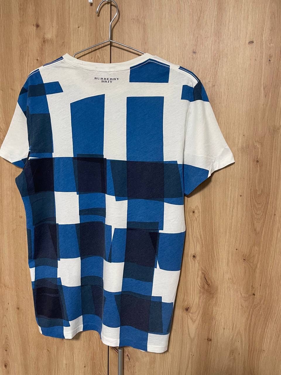 Burberry Burberry Brit FULL CELL Rare Overprint Tee L Size Size US L / EU 52-54 / 3 - 9 Thumbnail