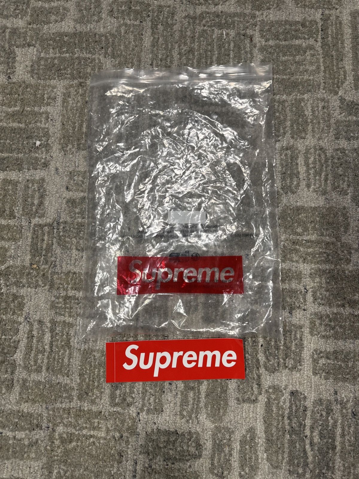Supreme 2023 Supreme Short-Sleeve Pocket Tee 'Plaid' Size US M / EU 48-50 / 2 - 2 Thumbnail