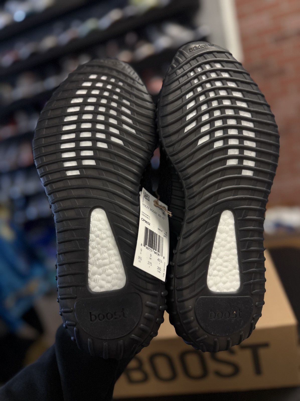 Adidas × Yeezy Yeezy 350 Bread Size 9.5 Brand New (CP9652) Size US 9.5 / EU 42-43 - 16 Thumbnail