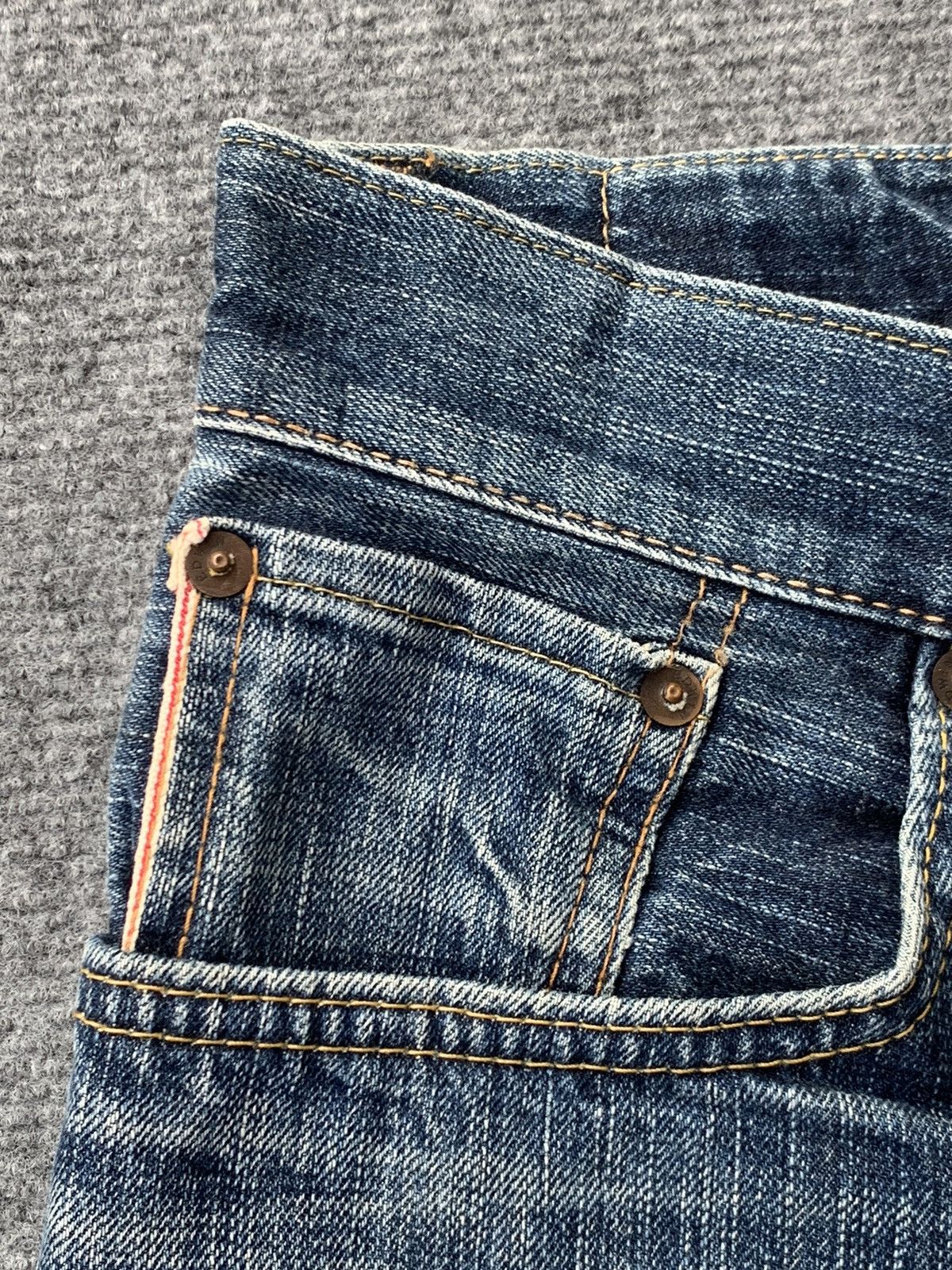 Edwin Distressed Edwin selvedge nice faded blue. Size US 32 / EU 48 - 7 Thumbnail