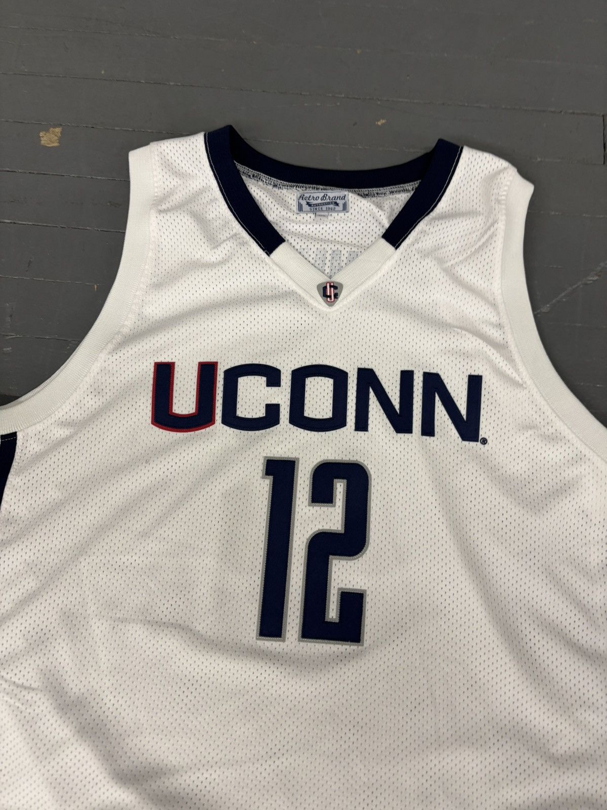 NCAA × Vintage UConn huskies Drummond #12 basketball jersey Size US XXL / EU 58 / 5 - 3 Thumbnail
