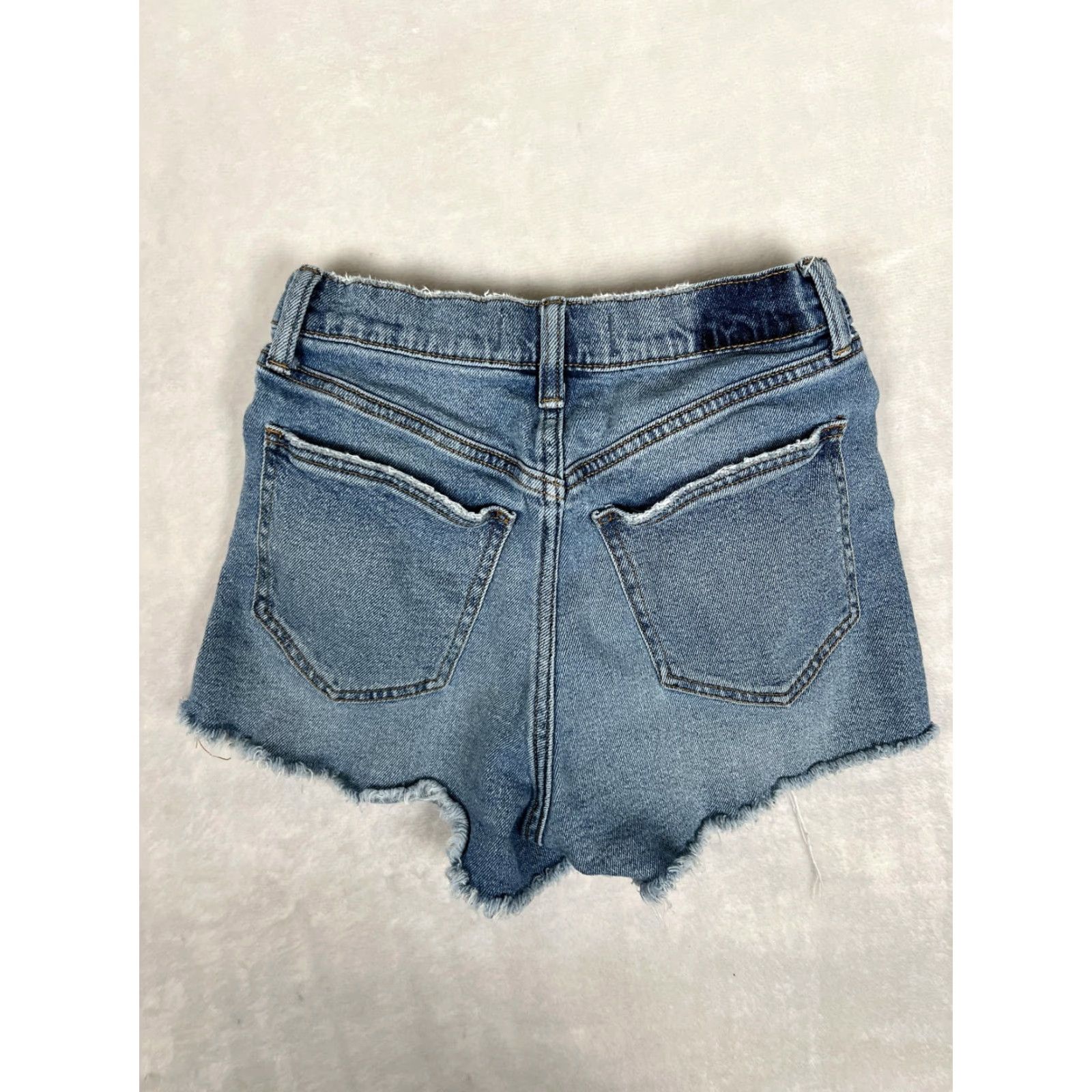 Abercrombie & Fitch Abercrombie & Fitch Shorts Women's 25 Blue Mom Short High Rise Distressed Denim Size 42" / US 20 - 5 Thumbnail